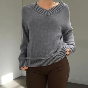 American Eagle Women's Blue V-Neck Knit Sweater Size M